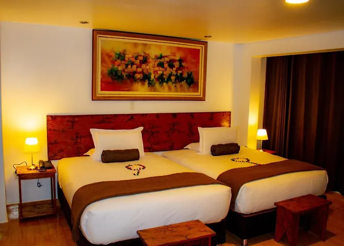 Tara Hotel 3*