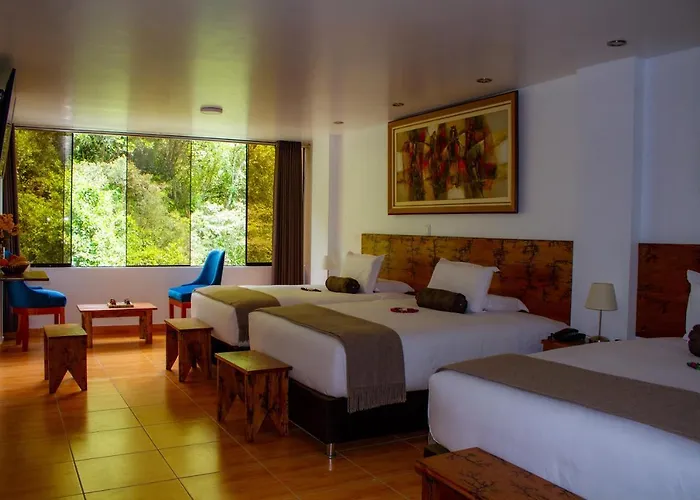 Tara Hotel 3*