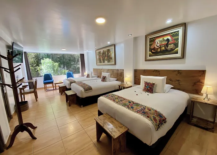 Tara Hotel 3*